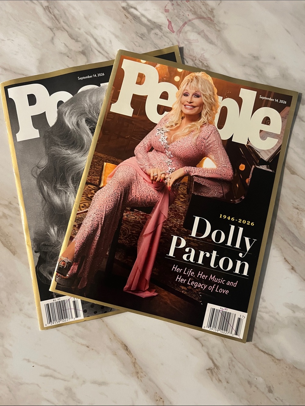 People Dolly Parton Twin Issues 9/2026